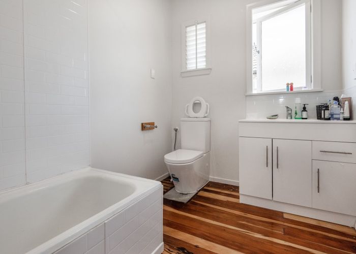  at 1003 Oliphant Road, Raureka, Hastings