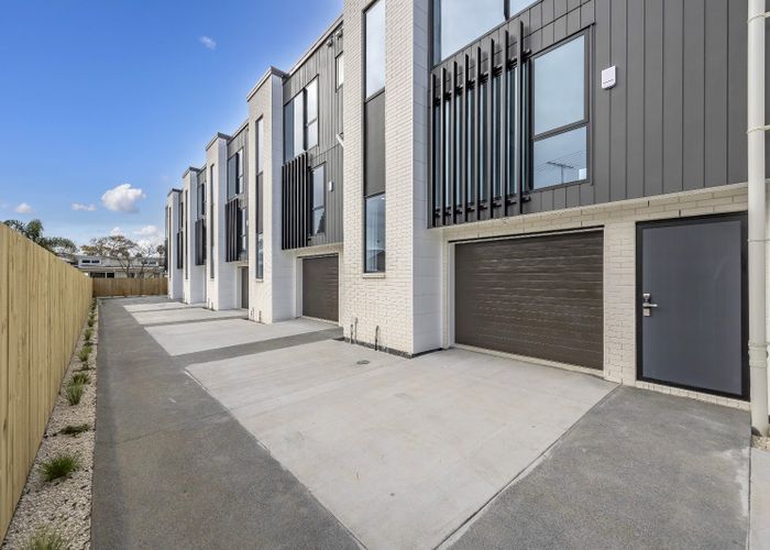  at 4/84 Kings Road, Panmure, Auckland City, Auckland