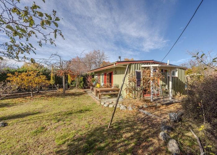  at 19 Dale Street, Albert Town, Wanaka