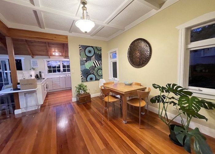  at 37 Springleigh Avenue, Mount Albert, Auckland