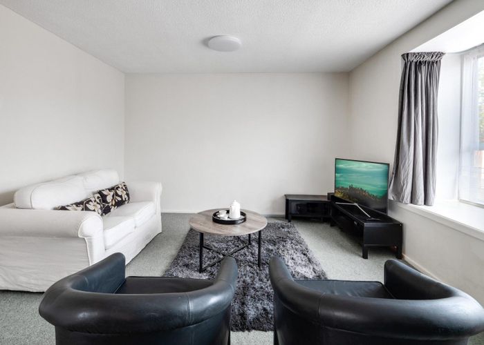  at 1/57 Sarabande Avenue, Redwood, Christchurch
