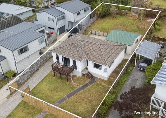  at 6 Kearney Place, Massey, Auckland