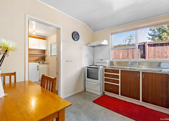  at 4/69 Titirangi Road, New Lynn, Auckland