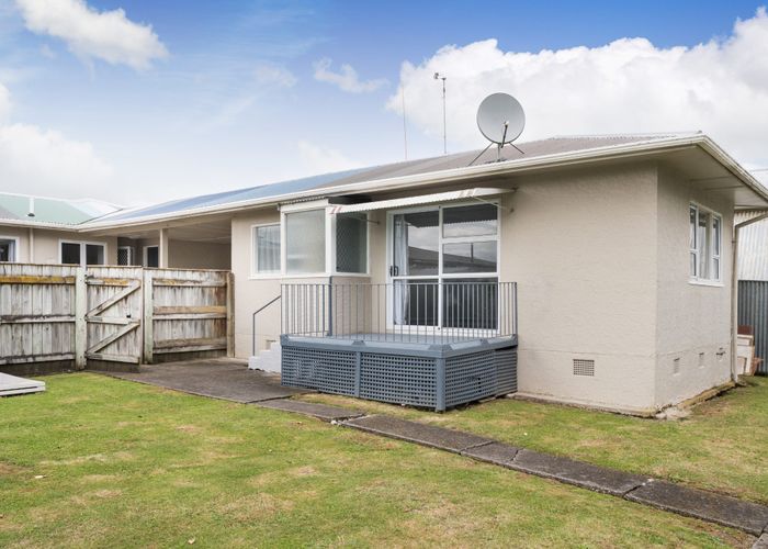  at 21-21A Nottingham Avenue, Awapuni, Palmerston North, Manawatu / Whanganui