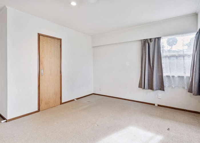  at 35 Hobart Cres, Wattle Downs, Manukau City, Auckland