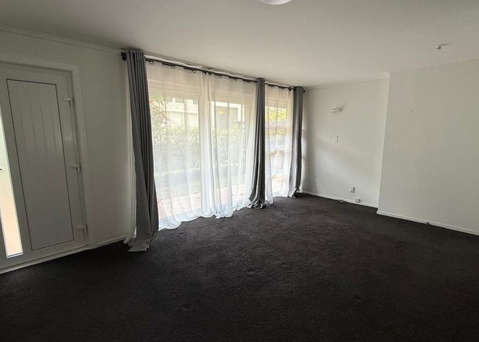  at 1/10 Blomfield Spa, Takapuna, Auckland