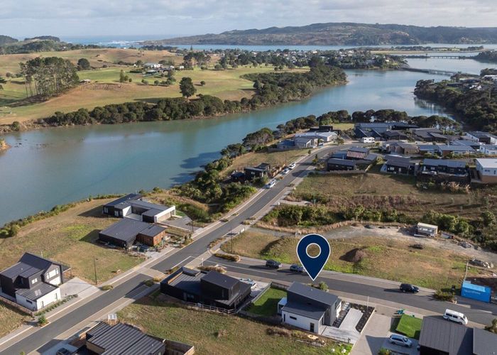  at 2 Taeore Lane, Raglan, Waikato, Waikato