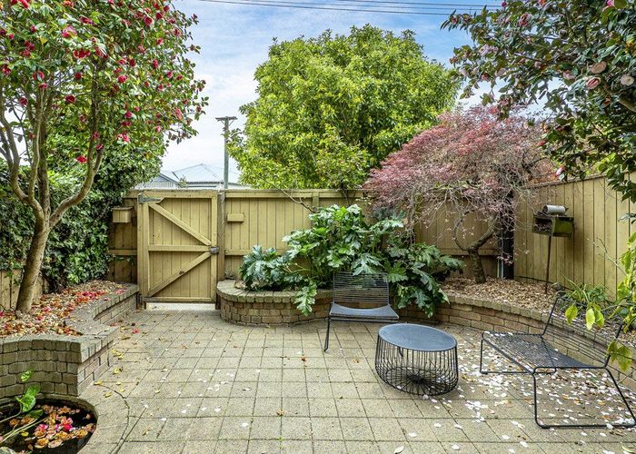  at 2/28 Derby Street, St Albans, Christchurch