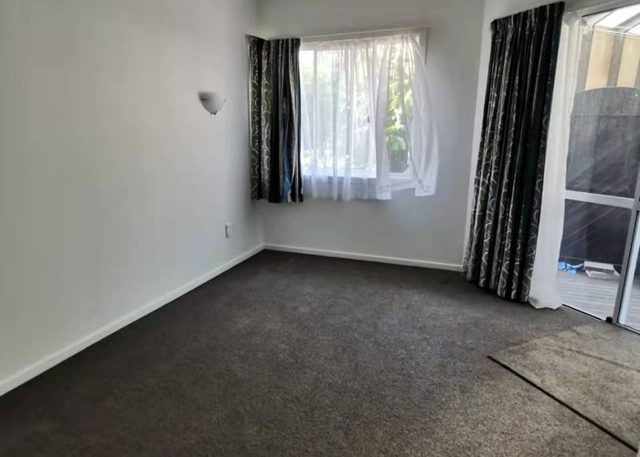  at 9 Wolsley Avenue, Milford, North Shore City, Auckland