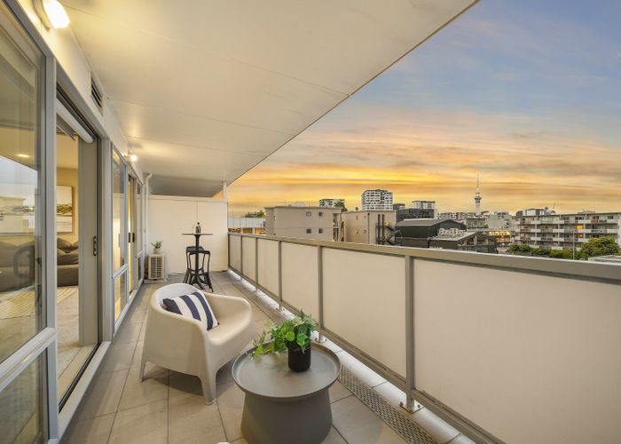  at 5B/16 Chapman Street, Grey Lynn, Auckland