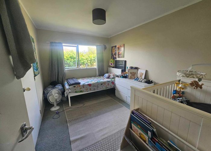  at 2/275 Waterloo Road, Waterloo, Lower Hutt, Wellington