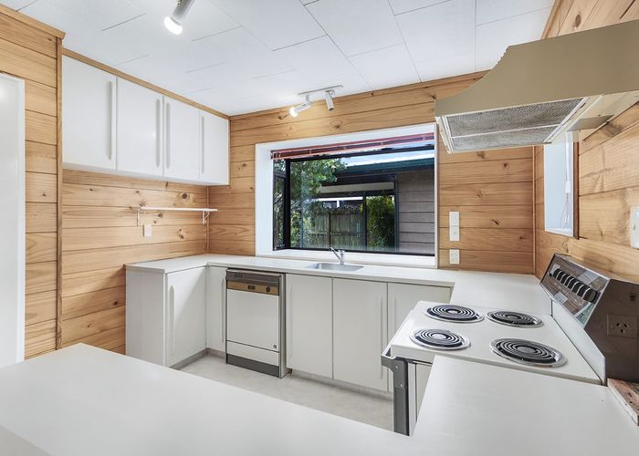  at 302C Cambridge Road, Hillcrest, Hamilton, Waikato