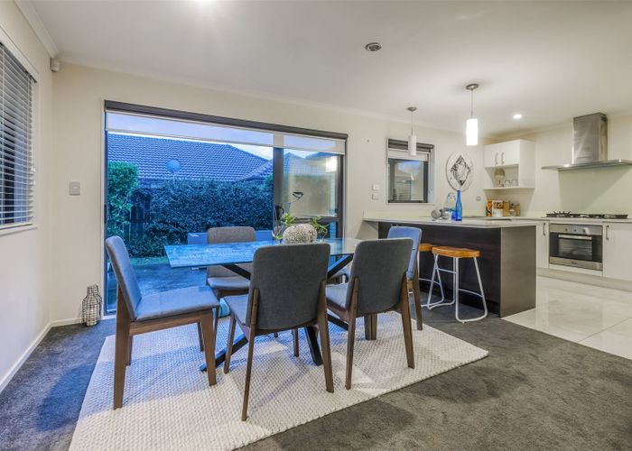  at 106B Simpson Road, Henderson Valley, Auckland