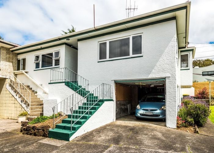  at 5/27 Parkhill Road, Howick, Auckland