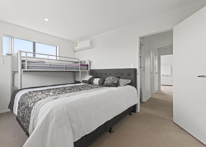  at 83 Thomas Road, Flat Bush, Manukau City, Auckland