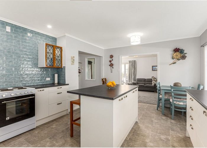  at 106 Hine Road, Wainuiomata, Lower Hutt, Wellington