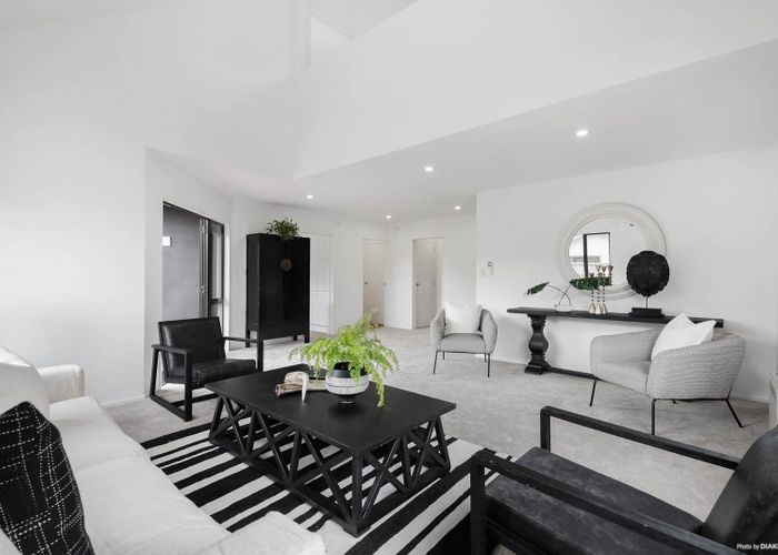  at 90D Atkinson Road, Titirangi, Auckland