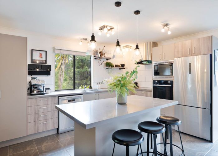  at 77 Hobson Road, Albany, North Shore City, Auckland