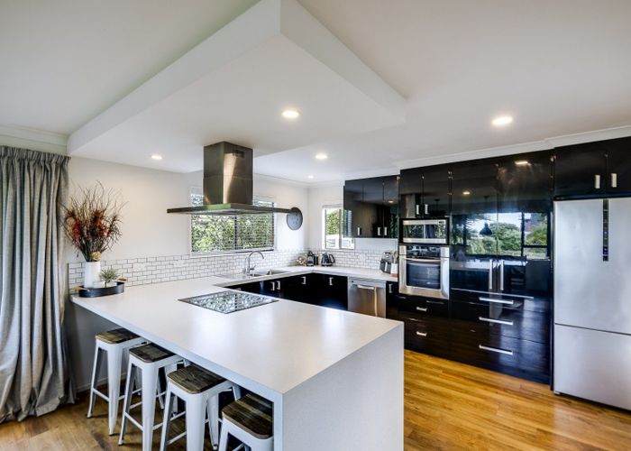  at 2 Anthony Place, Bay View, Napier
