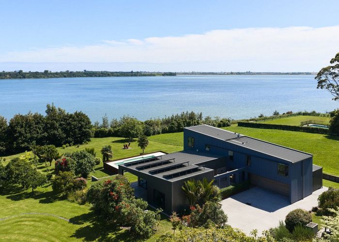  at 228 Ranginui Road, Welcome Bay, Tauranga, Bay Of Plenty