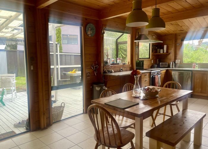  at 8 Zealandia Rd, Manly, Rodney, Auckland