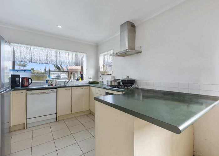  at 24 Abiru Crescent, Favona, Manukau City, Auckland