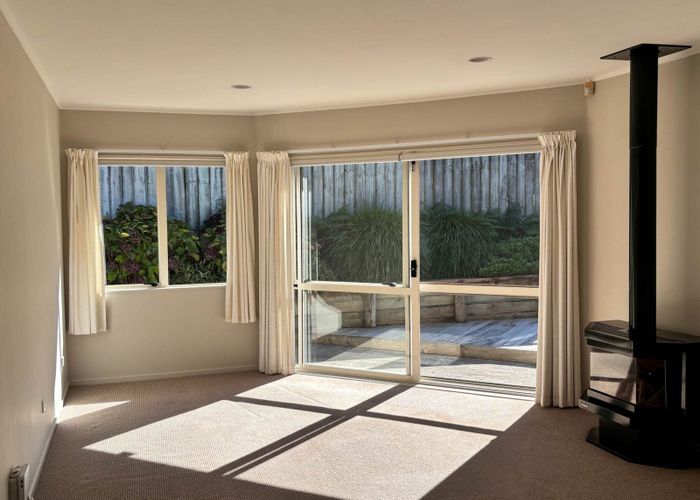  at 16 Palmgreen Court, Stanmore Bay, Rodney, Auckland