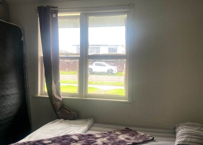  at 1/142 Buckland Road, Mangere East, Manukau City, Auckland