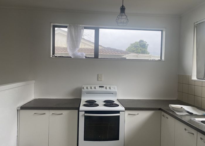  at 1/19 Silver Creek Road, Weymouth, Auckland
