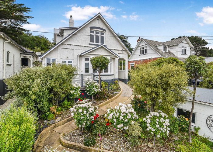  at 157 Victoria Road, Saint Clair, Dunedin