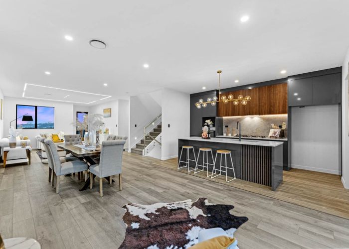  at 12  Glann Lane, Flat Bush, Manukau City, Auckland