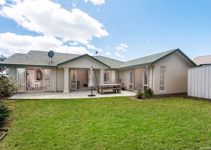  at 79 Kingdale Road, Henderson, Waitakere City, Auckland