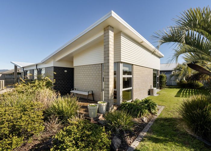  at 1 Butterworth Crescent, Papamoa Beach, Tauranga, Bay Of Plenty