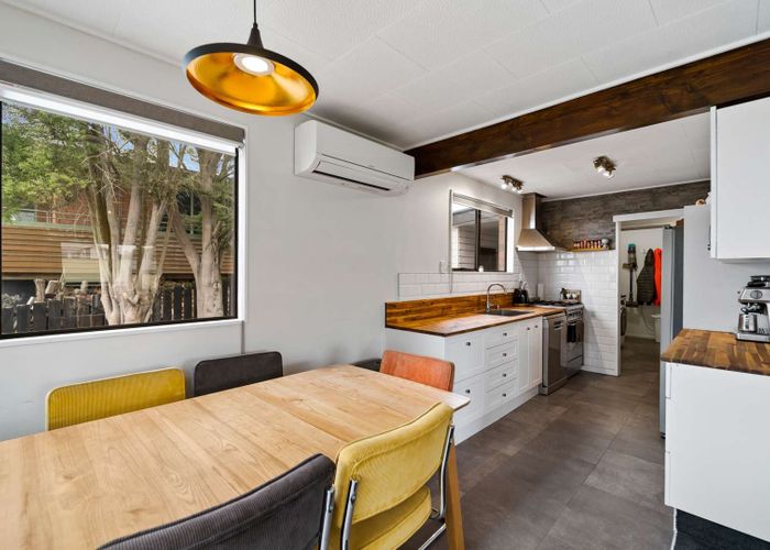  at 6 Matai Place, Balclutha