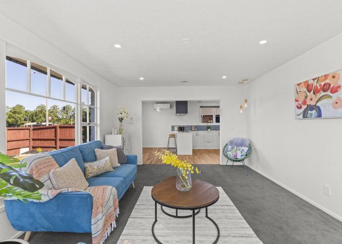  at 1/203 Main North Road, Redwood, Christchurch City, Canterbury