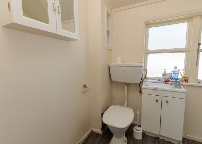  at 4/87 Cambridge Terrace, Waterloo, Lower Hutt, Wellington