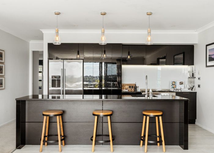  at 21 Benmore Crescent, Pyes Pa, Tauranga