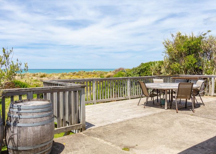  at 51 Blue Pacific Parade, Riversdale Beach