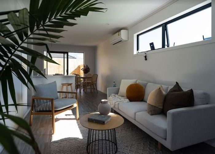  at 7/78 Swaffield Road, Papatoetoe, Auckland