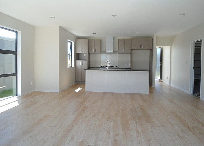  at 22 Treestump Road, Takanini, Papakura, Auckland