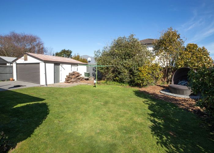  at 5 Sayers Crescent, Ilam, Christchurch