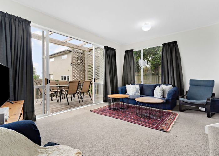  at 2/26 Fairlands Avenue, Waterview, Auckland City, Auckland