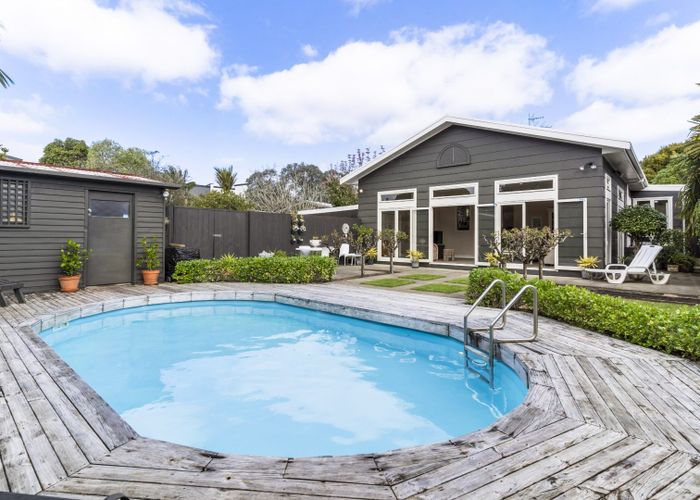  at 62 Merton Road, Saint Johns, Auckland