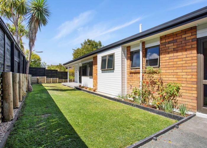  at 19a Deanna Drive, West Harbour, Waitakere City, Auckland