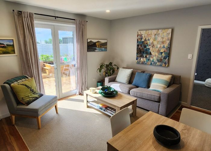  at 24 Waireka Road East, Omata, New Plymouth