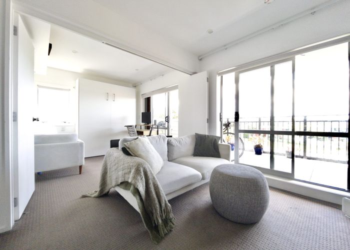  at c21/71 Spencer Road, Albany, North Shore City, Auckland