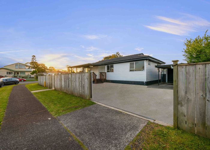  at 16 Neems Place, Manurewa, Auckland