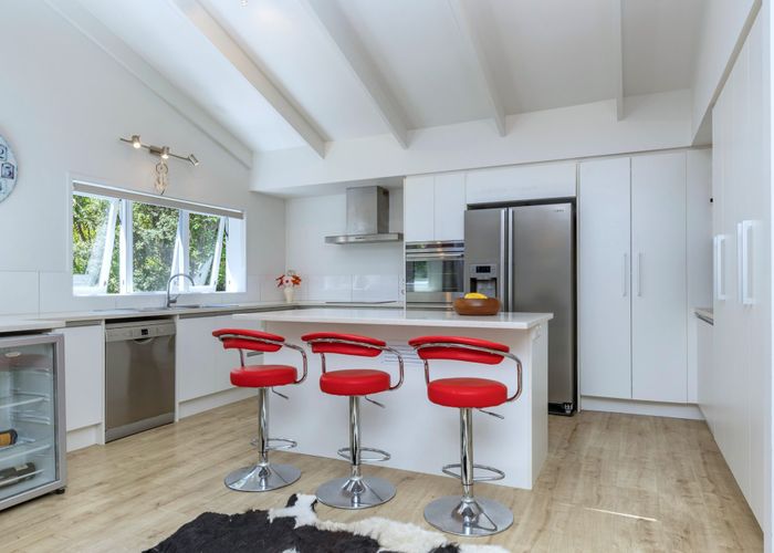  at 55 Bush Road, Waiatarua, Auckland
