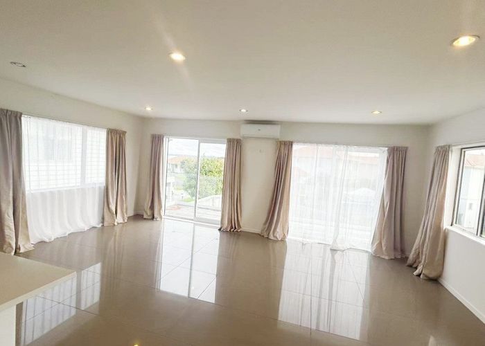  at 5 Midshipman Court, Gulf Harbour, Rodney, Auckland