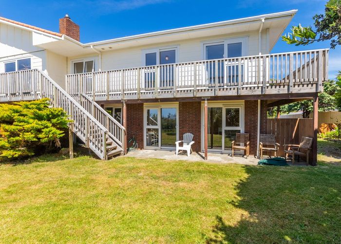 at 7 Nuhaka Place, Paraparaumu Beach, Kapiti Coast, Wellington